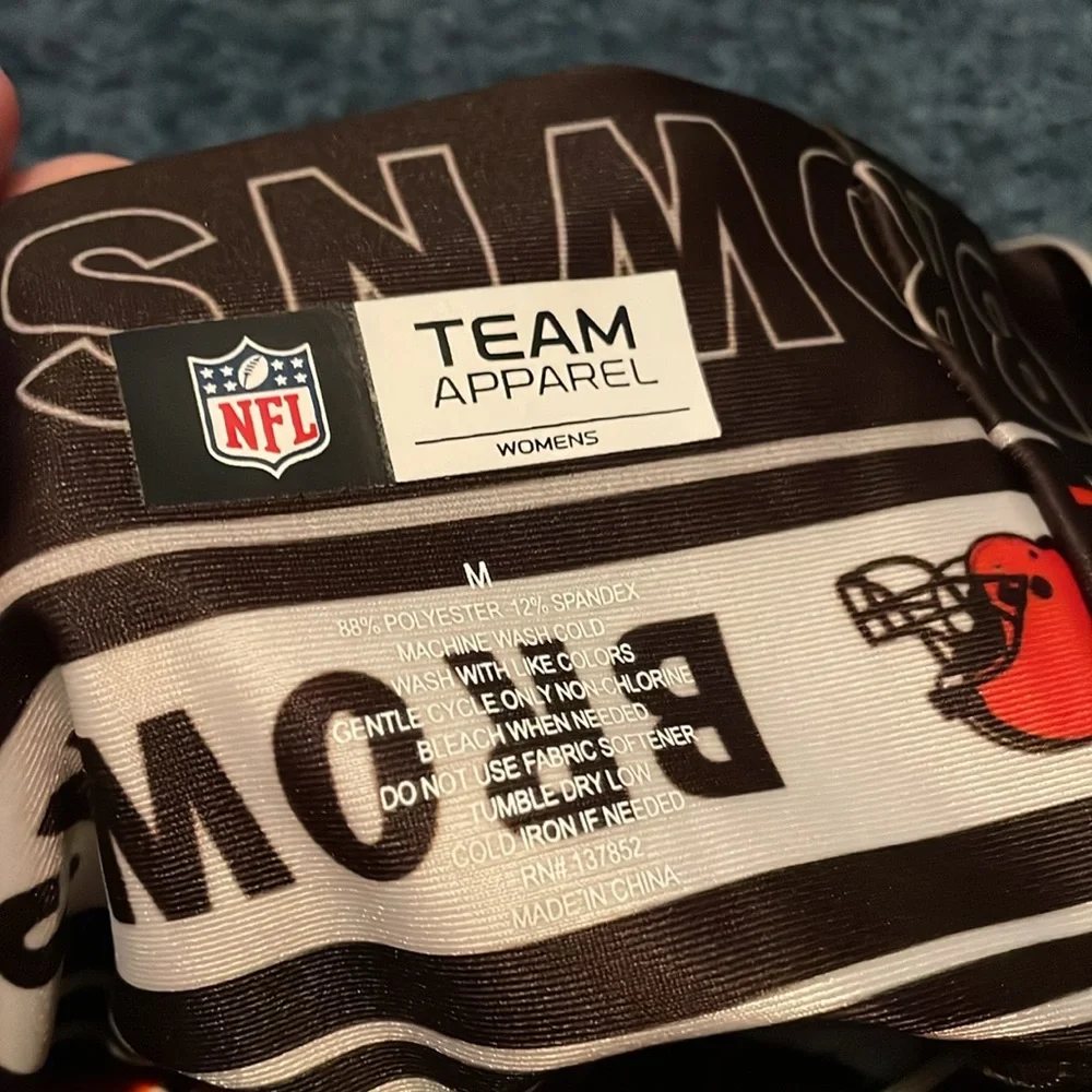 Cleveland Browns leggings - Picture 3 of 3